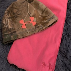 Under Amour Beanie and Scarf set